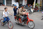 Motos