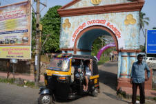 Taxi Leaving Mattancherry