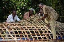 Houseboat Weaving