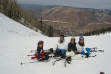 Randy's sister, niece, and nephew